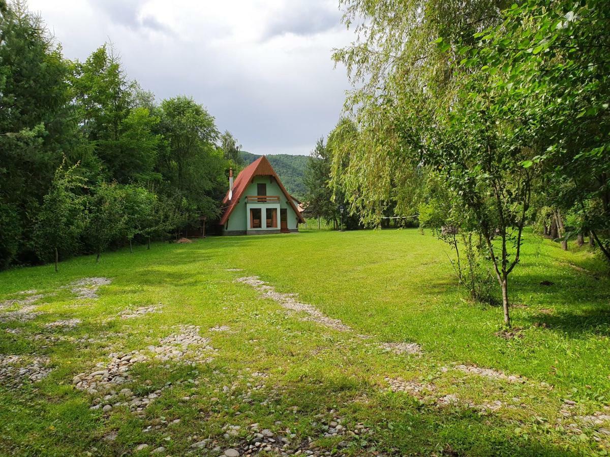 Kamilla Kulcsoshaz Villa Sub Cetate Exterior photo
